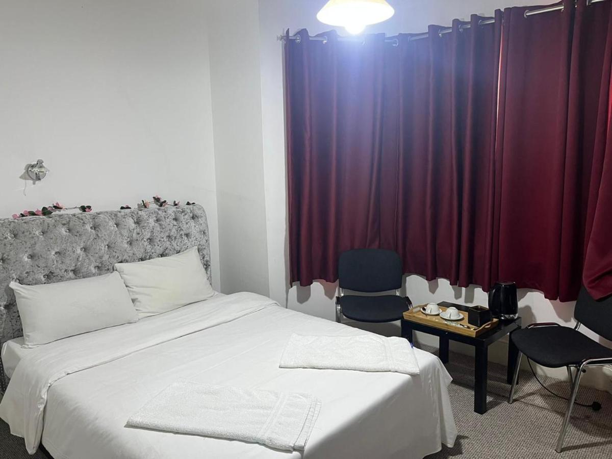 Saji Hotel Illford Илфорд Экстерьер фото